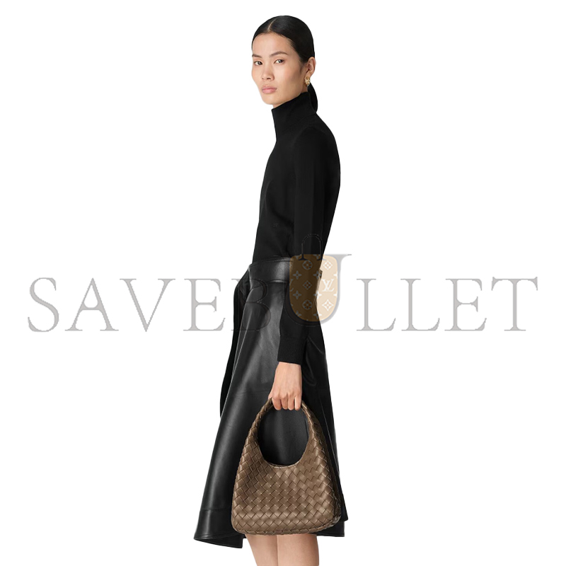 BOTTEGA VENETA SMALL CAMPANA 854248 (28*16*15cm)